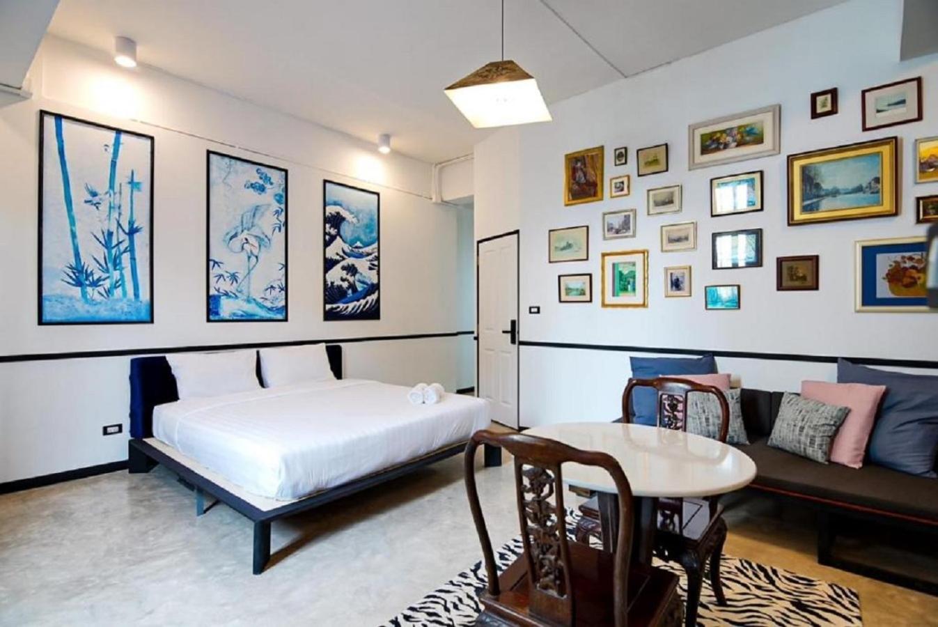 The Character Yaowarat V เดอะ คาแรคเตอร์ เยาวราช 3 Apartment Bangkok Exterior foto