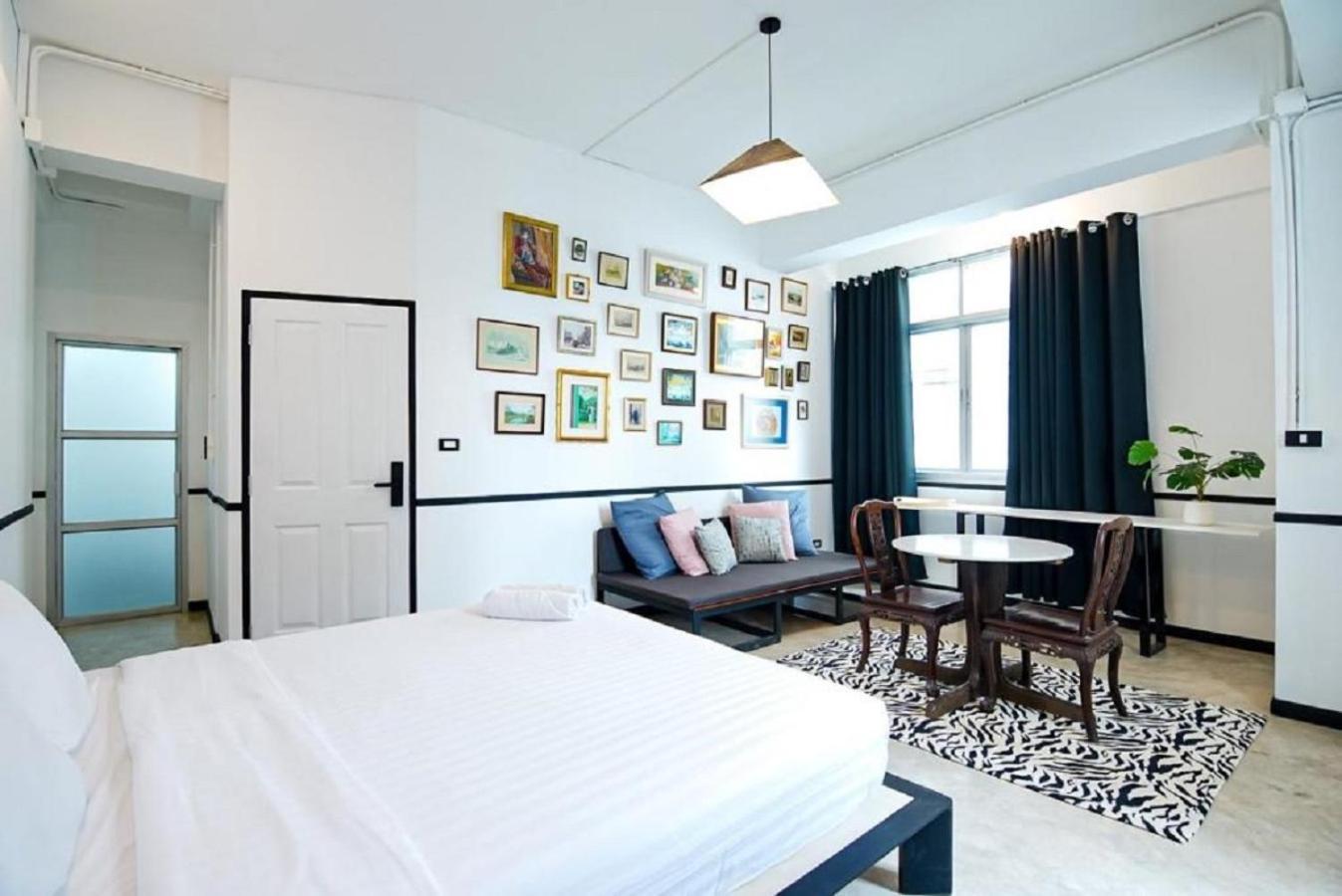 The Character Yaowarat V เดอะ คาแรคเตอร์ เยาวราช 3 Apartment Bangkok Exterior foto